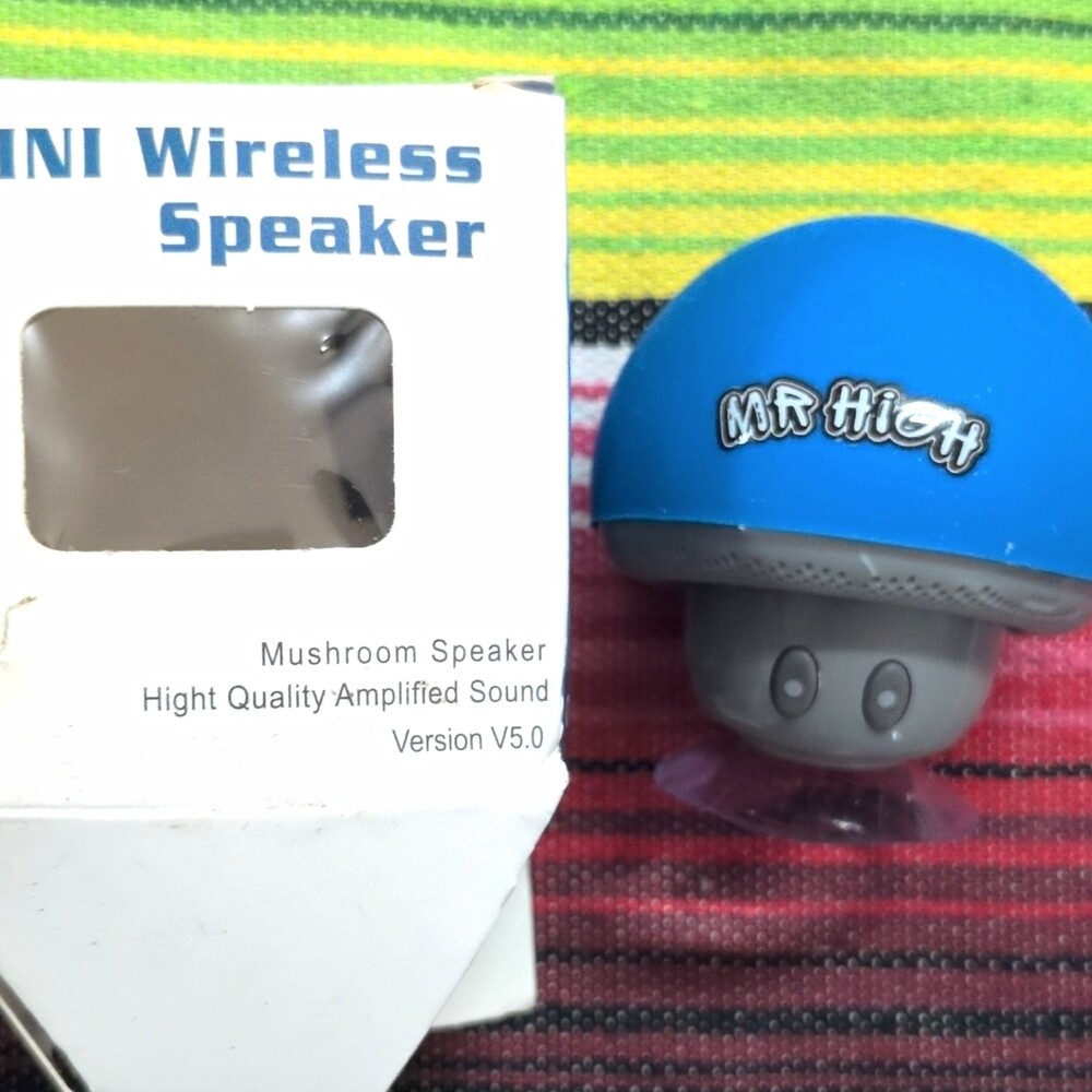 Mini Mushroom Bluetooth V5.0 Portable Speaker Mic Suction Cup 3W Blue/Gray